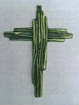 Croix stylisée en métal K26 15x12 cm